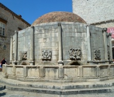 Fountain with drinking water